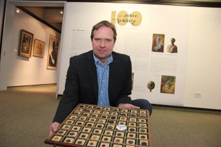 Museums Archäologe Dr. Carl Pause