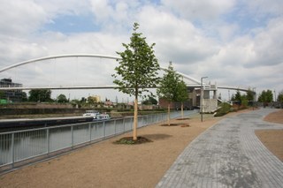 Uferpark 04