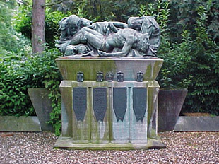 gruftkraus02.jpg Foto: Gruft Kraus auf dem alten Friedhof (02)