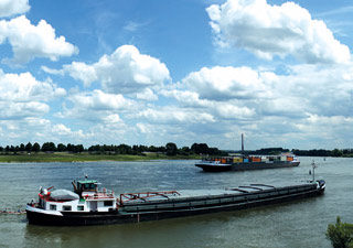 stadt-neuss_natur-radrouten_02_fluss-bachauen_20a.jpg stadt-neuss_natur-radrouten_02_fluss-bachauen_20a.jpg